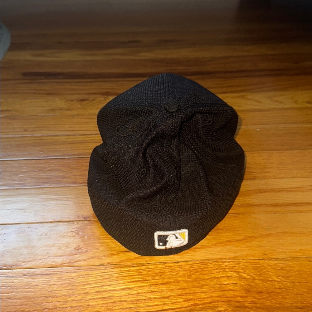 New Era Authentic Pittsburgh Pirates Baseball Hat - Picture 2 of 7